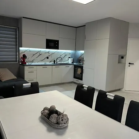 Appartement Complex Yavor