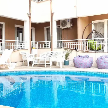 Complex Yavor Apartament Aheloi